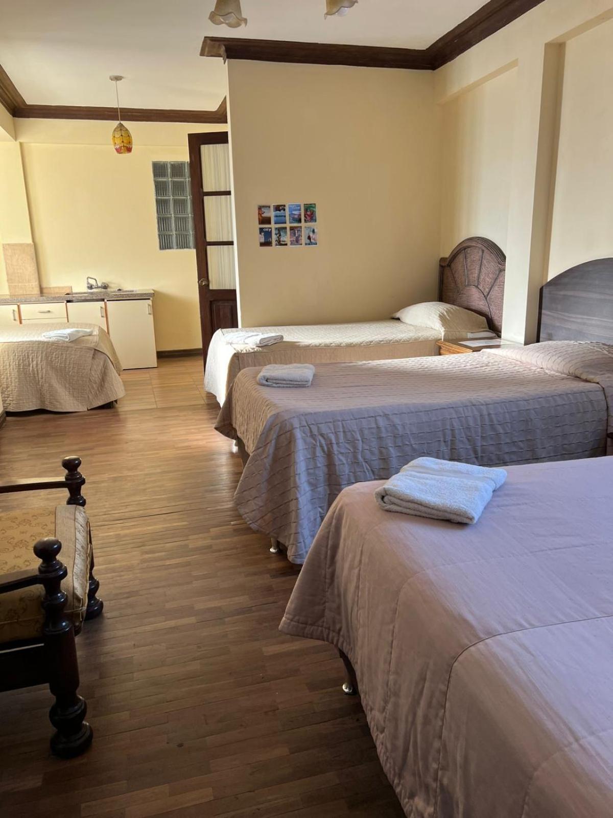 סוקרה La Culta Centro Cultural Y Hostal מראה חיצוני תמונה